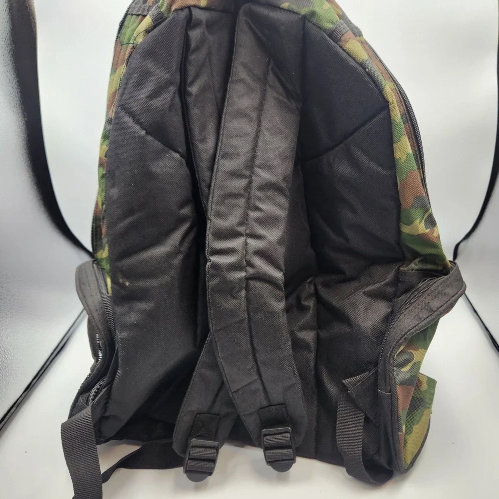 TrailMaker Camo Backpack Red and Green Compass Logo Outdoor Hiking School Bag‎